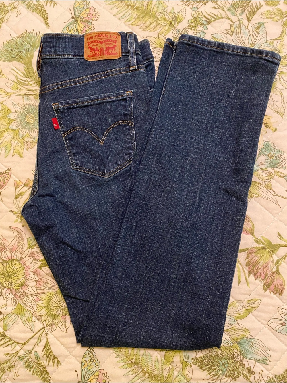 Levi’s 314 Shaping Straight size 27W 32L